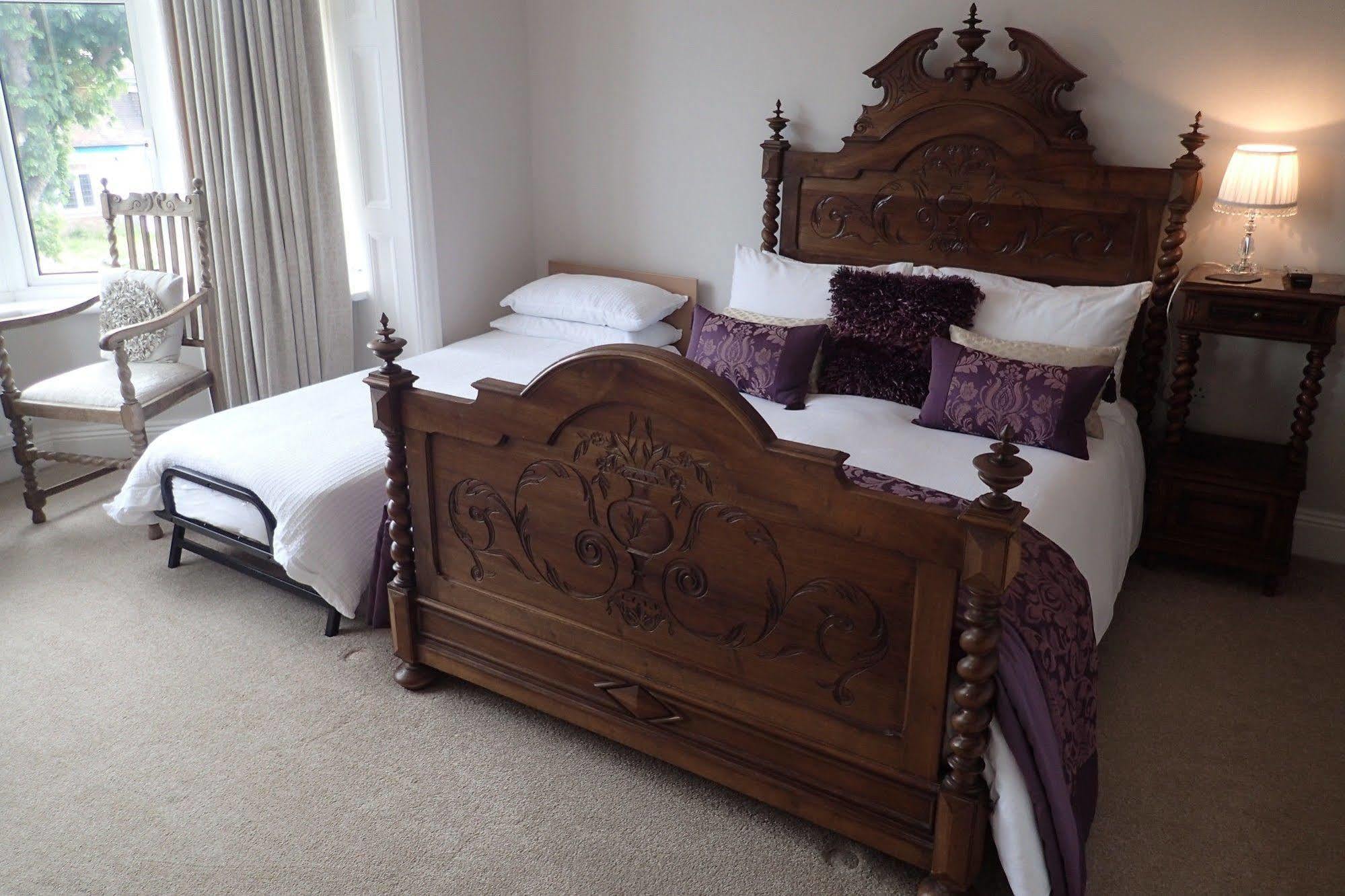 The Old Surgery Bed & Breakfast Clacton-on-Sea Exterior photo